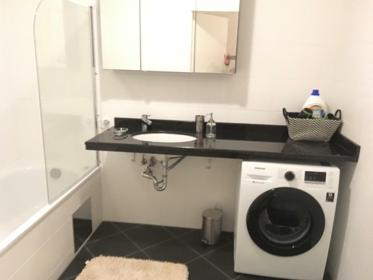 Luxury Belvedere View New Apartment Виена Екстериор снимка